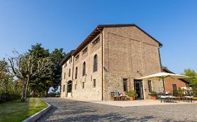 Agriturismo I Tre Colli -Rubbiano-